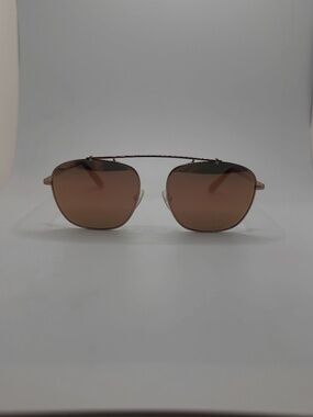 TOMS NWOT - Riley in Gold Metal with Grey lens with Chrome Tint